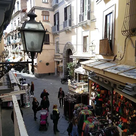 Sedil Dominova Sorrento